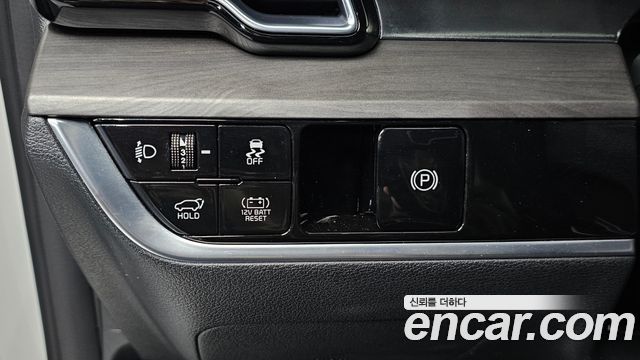 Kia Sportage Hybrid (V) Signature Gravity 4WD 2023 — фото 19