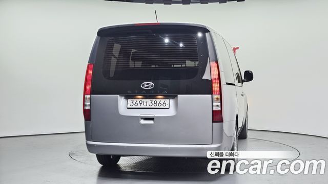Hyundai Staria Tourer 9-Seater Modern 2023 — фото 4