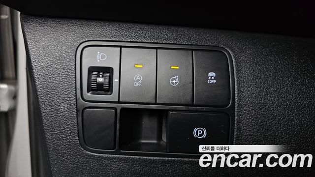 Hyundai Staria Tourer 9-Seater Modern 2023 — фото 13