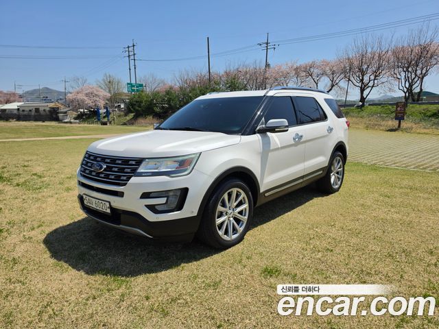 Ford Explorer 2.3 Limited 4WD 5th 2017 — фото 3