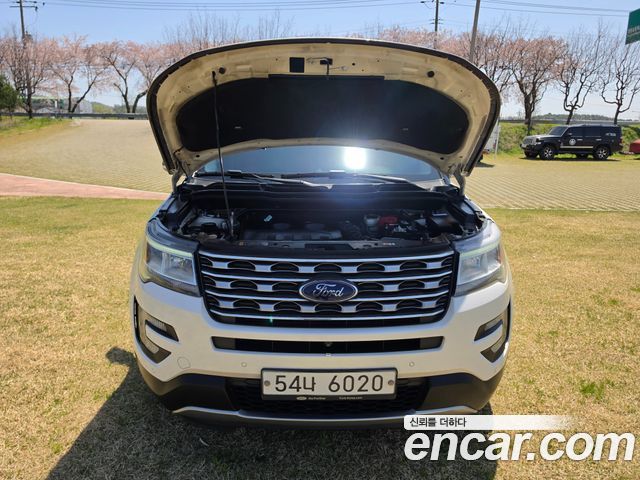 Ford Explorer 2.3 Limited 4WD 5th 2017 — фото 10