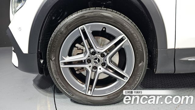Mercedes-Benz GLB-Class (X247) GLB250 4MATIC 2021 — фото 5
