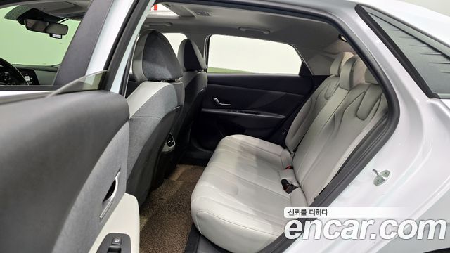 Hyundai Avante (CN7) 1.6 LPi Modern 2023 — фото 12