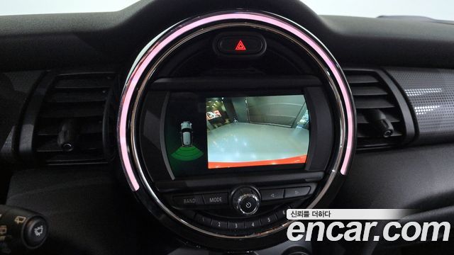MINI Cooper Standard Third Generation 2019 — фото 13