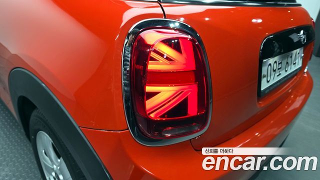 MINI Cooper Standard Third Generation 2019 — фото 23