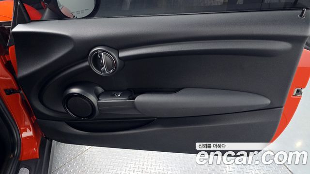 MINI Cooper Standard Third Generation 2019 — фото 25