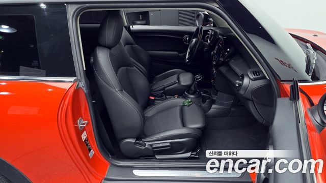 MINI Cooper Standard Third Generation 2019 — фото 26