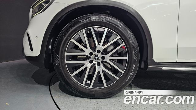 Mercedes-Benz GLC-Class (X253) GLC300 4MATIC 2020 — фото 5