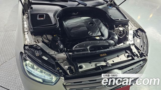 Mercedes-Benz GLC-Class (X253) GLC300 4MATIC 2020 — фото 6