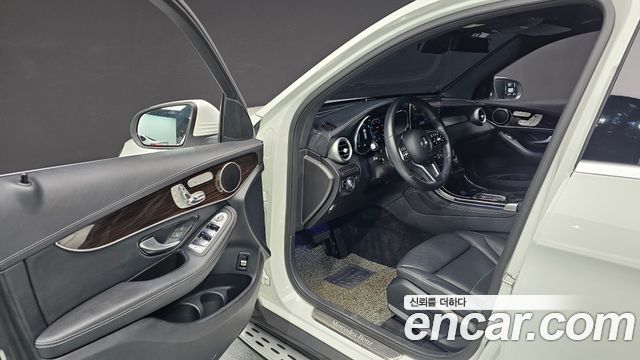 Mercedes-Benz GLC-Class (X253) GLC300 4MATIC 2020 — фото 10