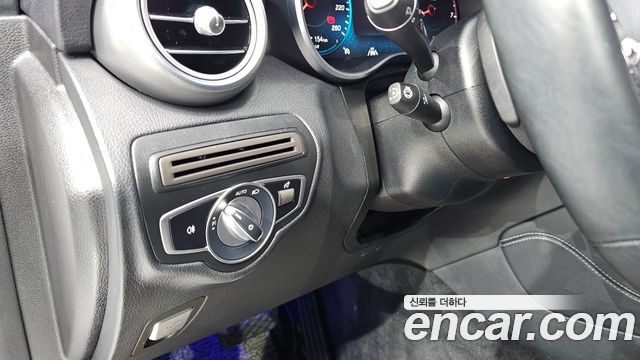 Mercedes-Benz GLC-Class (X253) GLC300 4MATIC 2020 — фото 27