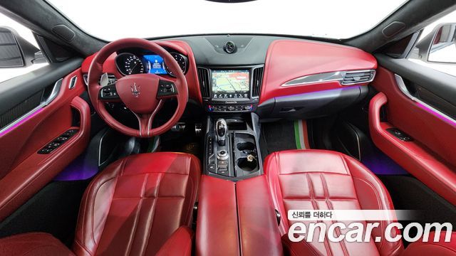Maserati Levante 3.0 AWD GranSport 2018 — фото 7