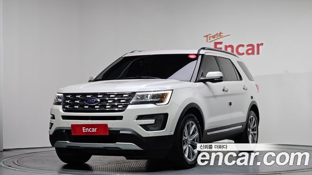 Ford Explorer 2.3 Limited 4WD 5th