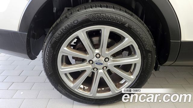 Ford Explorer 2.3 Limited 4WD 5th 2017 — фото 5