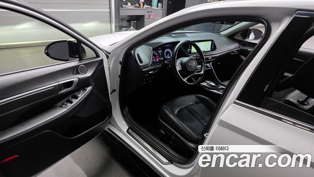 Hyundai Sonata (DN8) 1.6 Turbo Premium Plus 2022 — фото 10