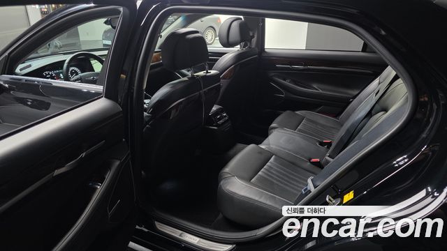 Genesis EQ900 3.3 T-GDI AWD Premiun Luxury 2016 — фото 11