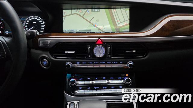 Genesis EQ900 3.3 T-GDI AWD Premiun Luxury 2016 — фото 16