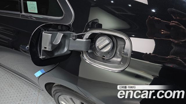 Genesis EQ900 3.3 T-GDI AWD Premiun Luxury 2016 — фото 31
