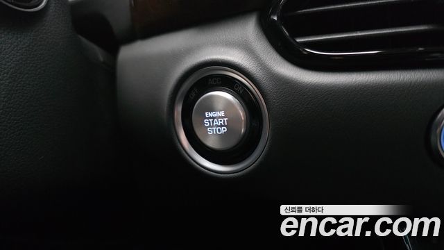 Genesis EQ900 3.3 T-GDI AWD Premiun Luxury 2016 — фото 38