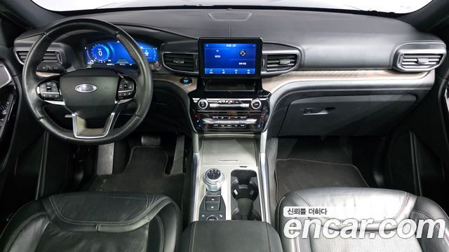 Ford Explorer (VI) 3.0 Platinum 4WD 2022 — фото 7
