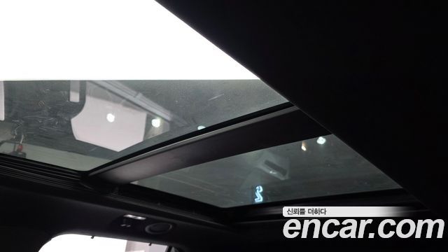 Ford Explorer (VI) 3.0 Platinum 4WD 2022 — фото 18