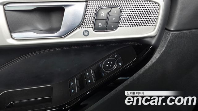 Ford Explorer (VI) 3.0 Platinum 4WD 2022 — фото 33