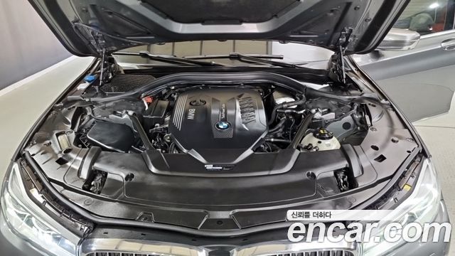 BMW 7 Series (G11) 740Ld xDrive M Sport 2018 — фото 6