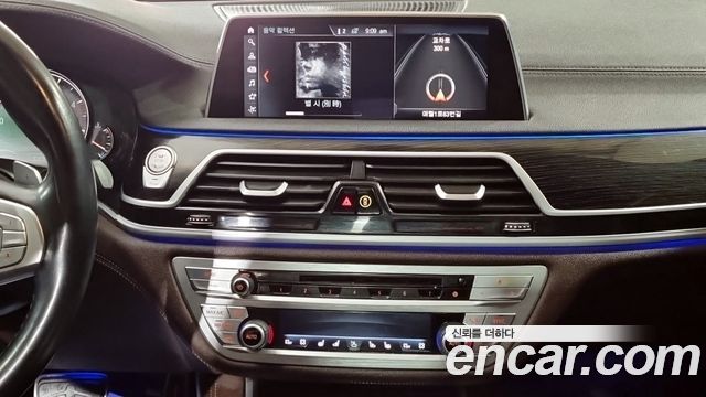 BMW 7 Series (G11) 740Ld xDrive M Sport 2018 — фото 16