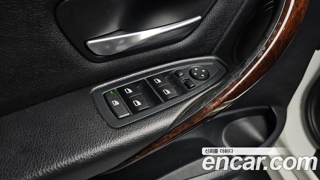 BMW 3 Series (F30) 320d xDrive 2013 — фото 17