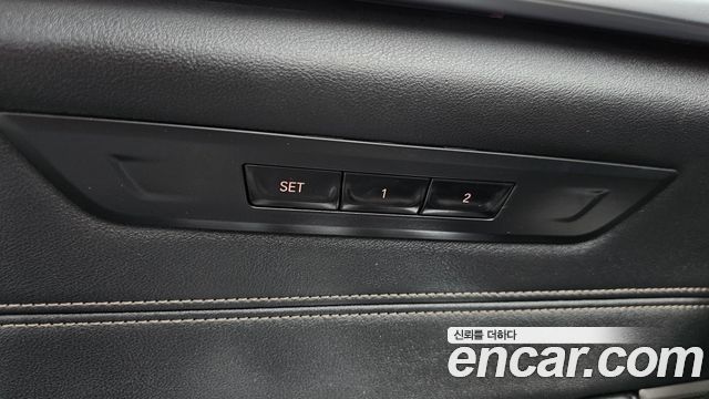 BMW 5 Series (G30) 530i xDrive Luxury 2023 — фото 17