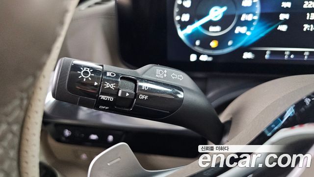 Kia Carnival (IV) Diesel 7-Seater Hi-Limousine Signature 2021 — фото 34