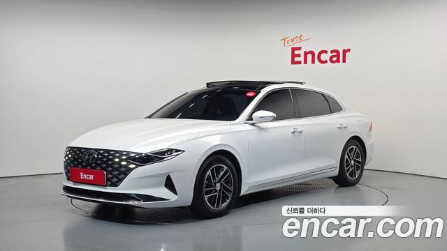 Hyundai Grandeur (IG) 3.0 LPi Rent Car Premium