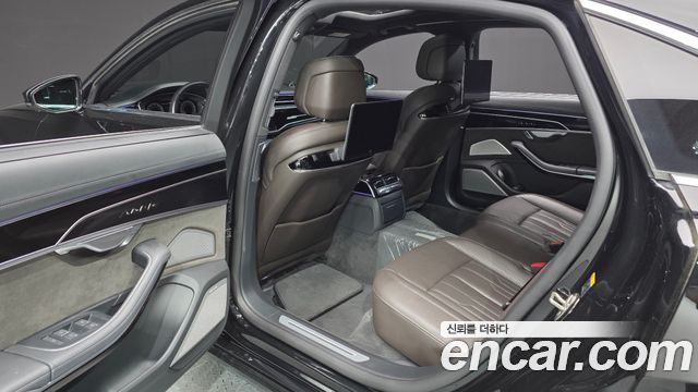 Audi A8 (D5) 55 TFSI Quattro LWB 2021 — фото 13