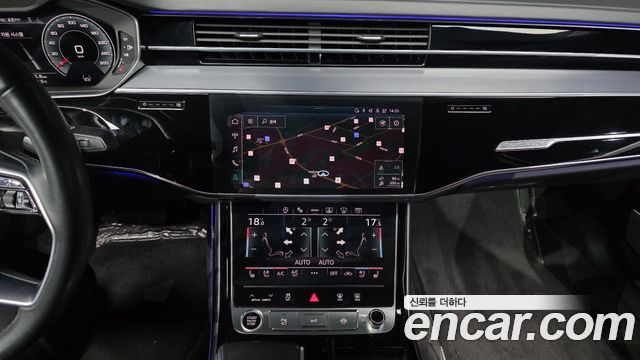 Audi A8 (D5) 55 TFSI Quattro LWB 2021 — фото 15