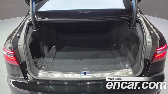 Audi A8 (D5) 55 TFSI Quattro LWB 2021 — фото 20