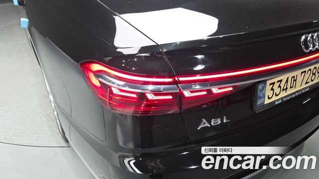 Audi A8 (D5) 55 TFSI Quattro LWB 2021 — фото 23