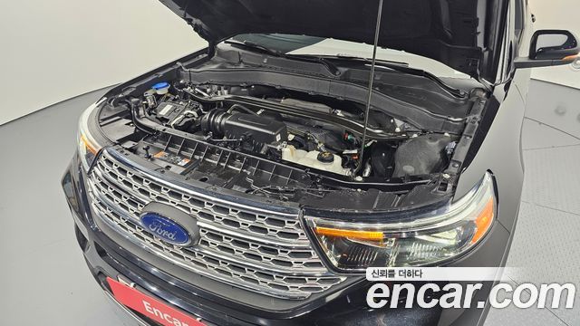 Ford Explorer (VI) 2.3 LimIted 4WD 2020 — фото 6