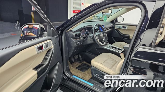 Ford Explorer (VI) 2.3 LimIted 4WD 2020 — фото 10