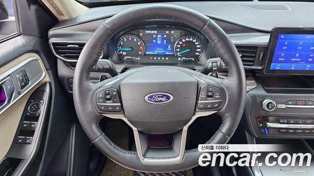 Ford Explorer (VI) 2.3 LimIted 4WD 2020 — фото 13