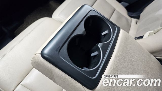 Ford Explorer (VI) 2.3 LimIted 4WD 2020 — фото 32