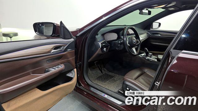 BMW 6 Series GT (G32) 620d M Sport 2020 — фото 10
