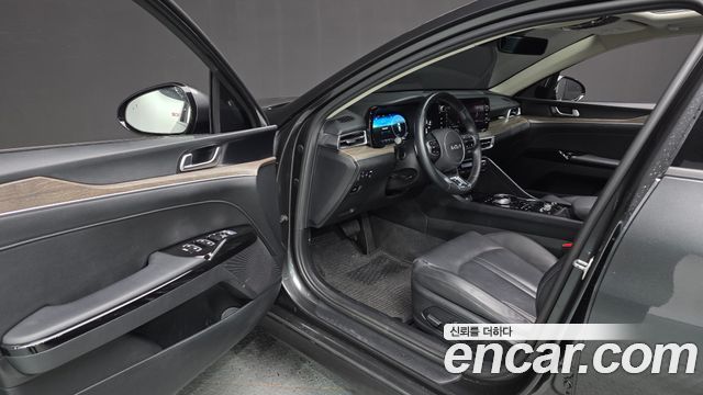 Kia K5 (III) 2.0 Noblesse 2022 — фото 10