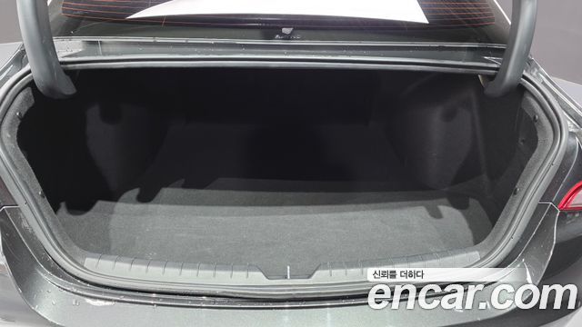 Kia K5 (III) 2.0 Noblesse 2022 — фото 16