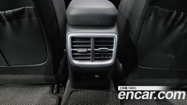Kia K5 (III) 2.0 Noblesse 2022 — фото 29
