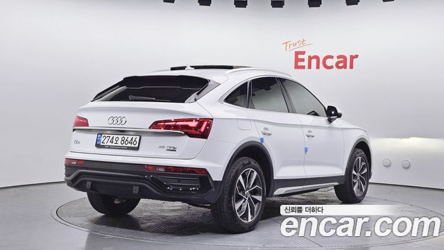 Audi Q5 (FY) 45 TFSI Quattro Sportback 2021 — фото 2