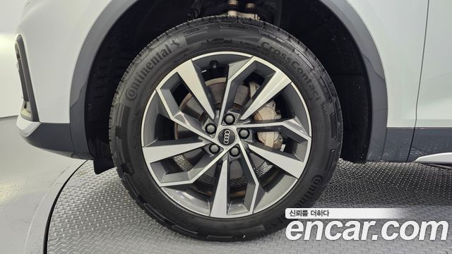 Audi Q5 (FY) 45 TFSI Quattro Sportback 2021 — фото 5