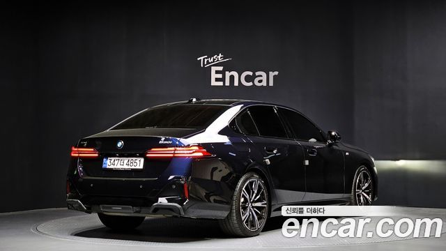 BMW 5 Series (G60) 530i xDrive M Sport 2024 — фото 2