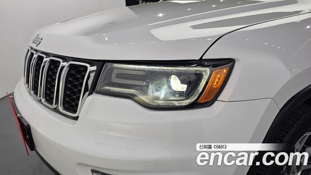 Jeep Grand Cherokee 3.6 Limited WK2 2019 — фото 22