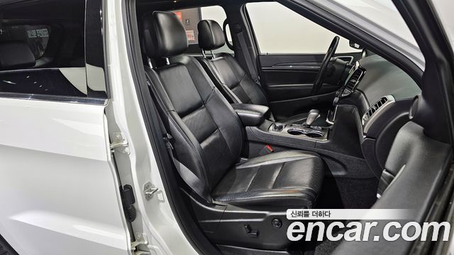 Jeep Grand Cherokee 3.6 Limited WK2 2019 — фото 26