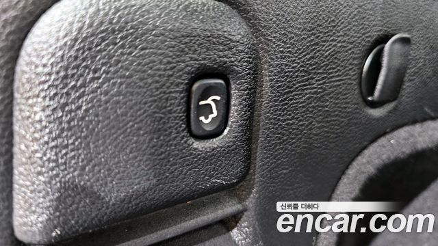 Jeep Grand Cherokee 3.6 Limited WK2 2019 — фото 27